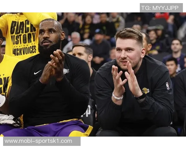 东契奇谈球队开局表现强调努力与领导力詹姆斯的榜样作用