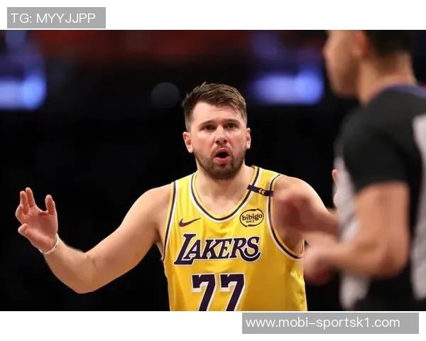 雷迪克直言不讳批评球员表现帕金斯反问责任归属何在